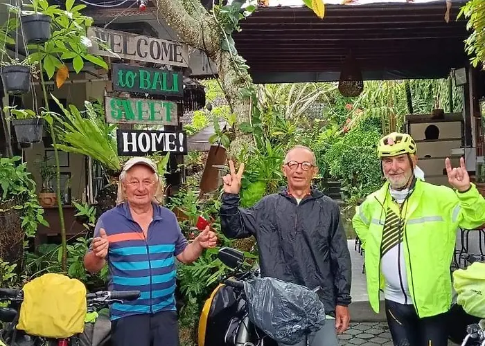 ホームステイ Coliving Bali Sweet Tabanan,daily & Monthly Stay,kost Bulanan *