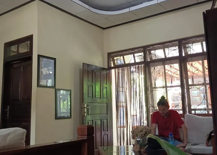 ホームステイ Coliving Bali Sweet Tabanan,daily & Monthly Stay,kost Bulanan Selemadeg