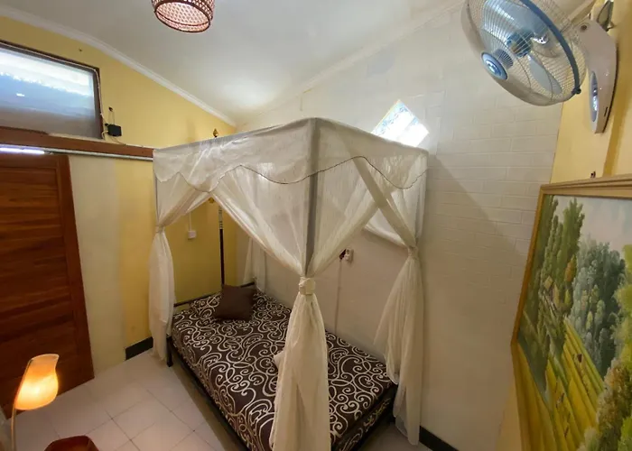 ホームステイ Coliving Bali Sweet Tabanan,daily & Monthly Stay,kost Bulanan Selemadeg